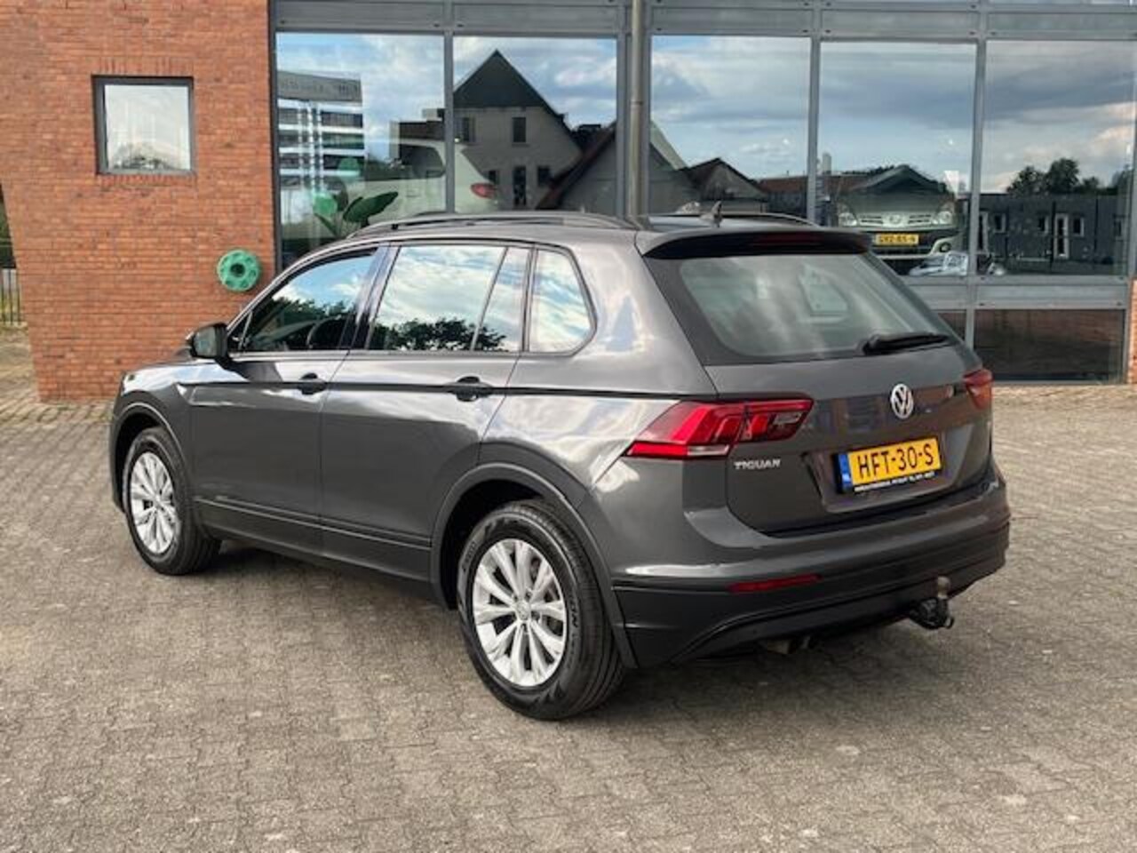 Volkswagen Tiguan - 1.4 TSI Comfortline Incl. 1 jaar Bovag garantie