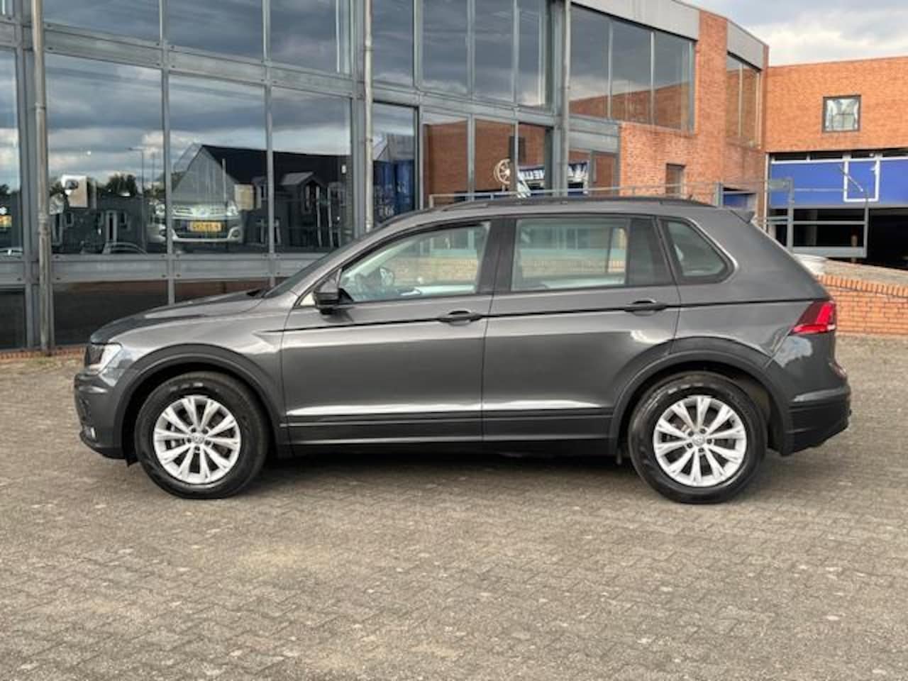 Volkswagen Tiguan - 1.4 TSI Comfortline Incl. 1 jaar Bovag garantie