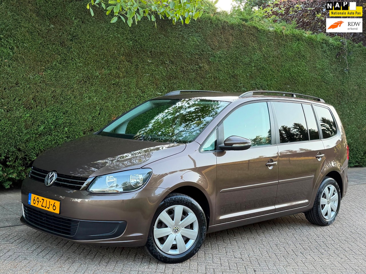 Volkswagen Touran - 1.2 TSI AIRCO IJSKOUD/RIJDT NIEUW/NL AUTO! - AutoWereld.nl