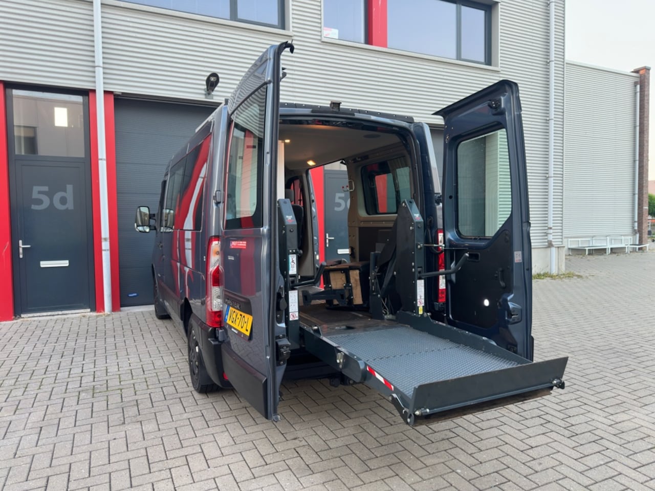 Renault Master - 2.3 dCi L1H2 Automaat invalide rolstoel standkachel