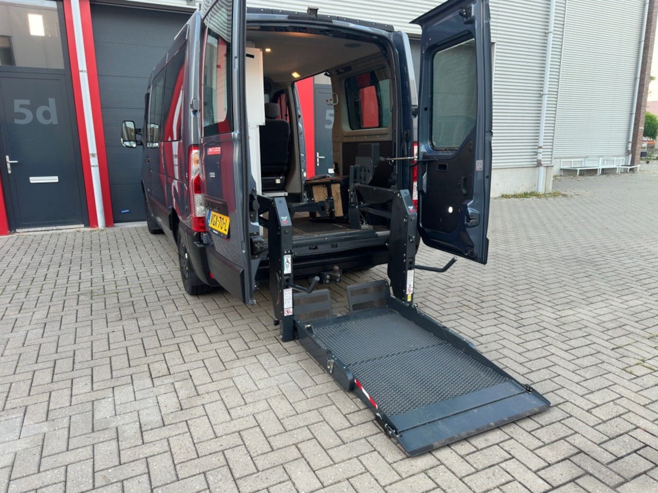 Renault Master - 2.3 dCi L1H2 Automaat invalide rolstoel standkachel