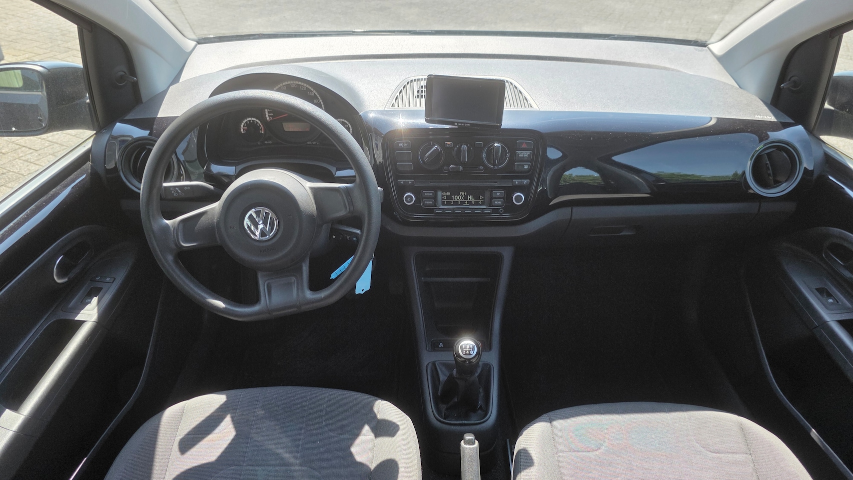 Volkswagen Up! - 1.0 move up! BlueMotion