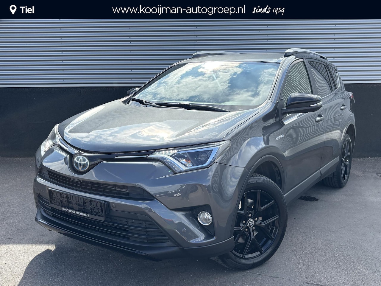Toyota RAV4 - 2.5 Hybrid AWD Dynamic Smart Key, Parkeersensoren voor + achter, LMV, Adaptieve cruise con - AutoWereld.nl