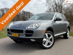 Porsche Cayenne - 4.5 S Automaat / Schuif-/Kanteldak / Luchtvering / Leder / 20" Velgen / Navi / Clima / Sto