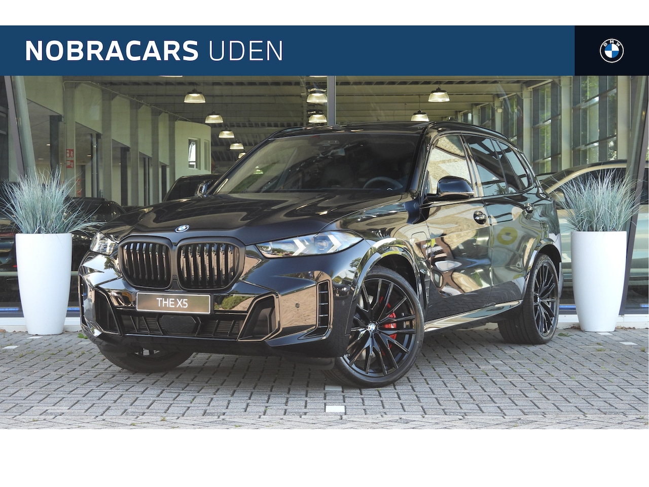 BMW X5 - xDrive50e M Sport Automaat / Trekhaak / Panoramadak Sky Lounge / Comfort Access / Soft-Clo - AutoWereld.nl