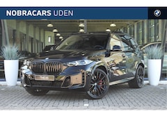 BMW X5 - xDrive50e M Sport Automaat / Trekhaak / Panoramadak Sky Lounge / Comfort Access / Soft-Clo