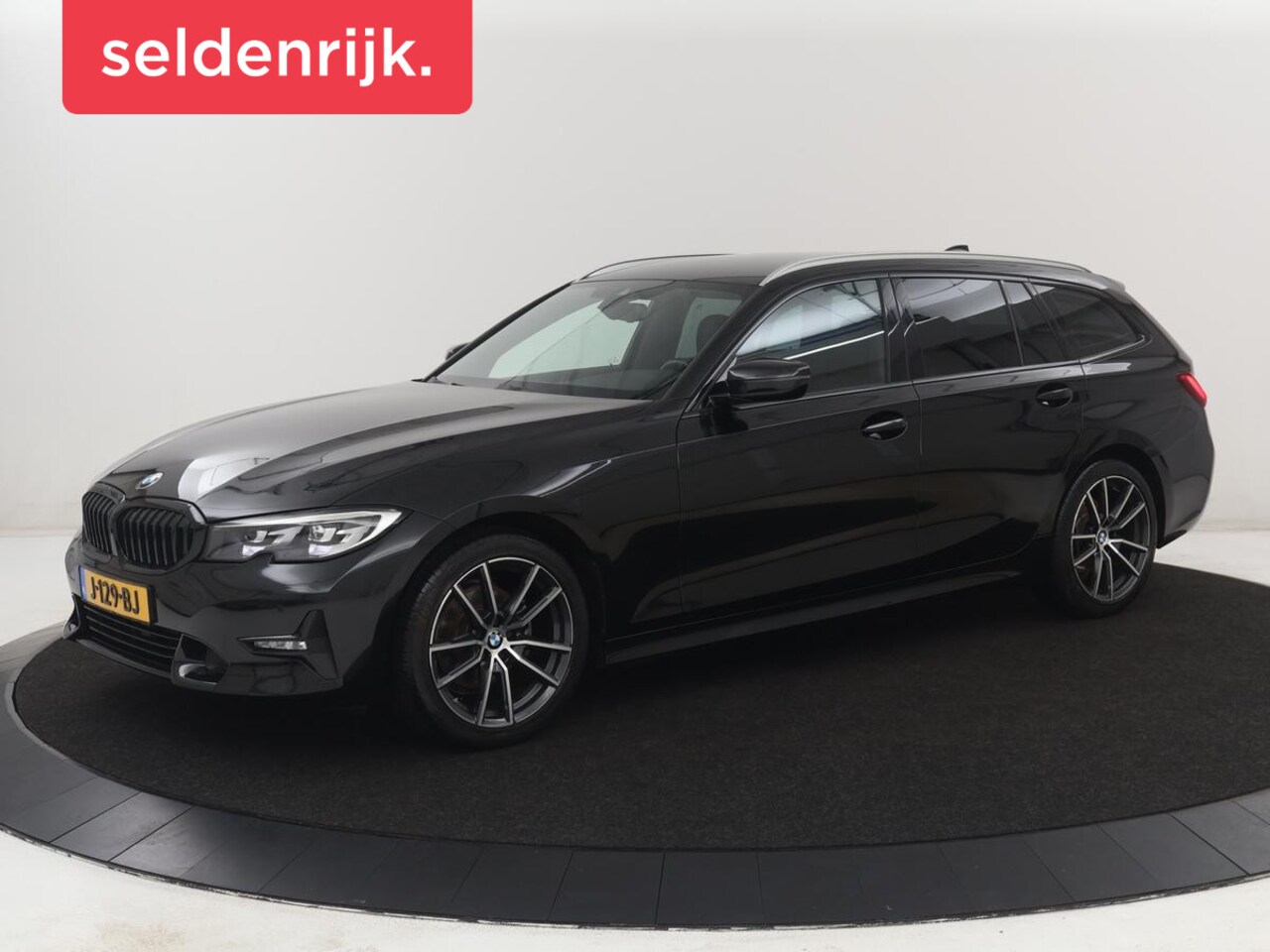 BMW 3-serie Touring - 320i Executive Edition | Carplay | Digital cockpit | Parkeersensoren | Bluetooth | Elektri - AutoWereld.nl