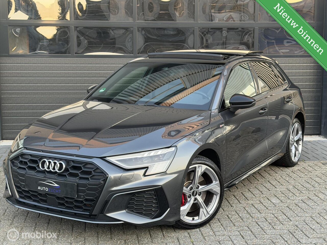 Audi A3 Sportback - 45 TFSI e S edition Competition | Pano b&O - AutoWereld.nl