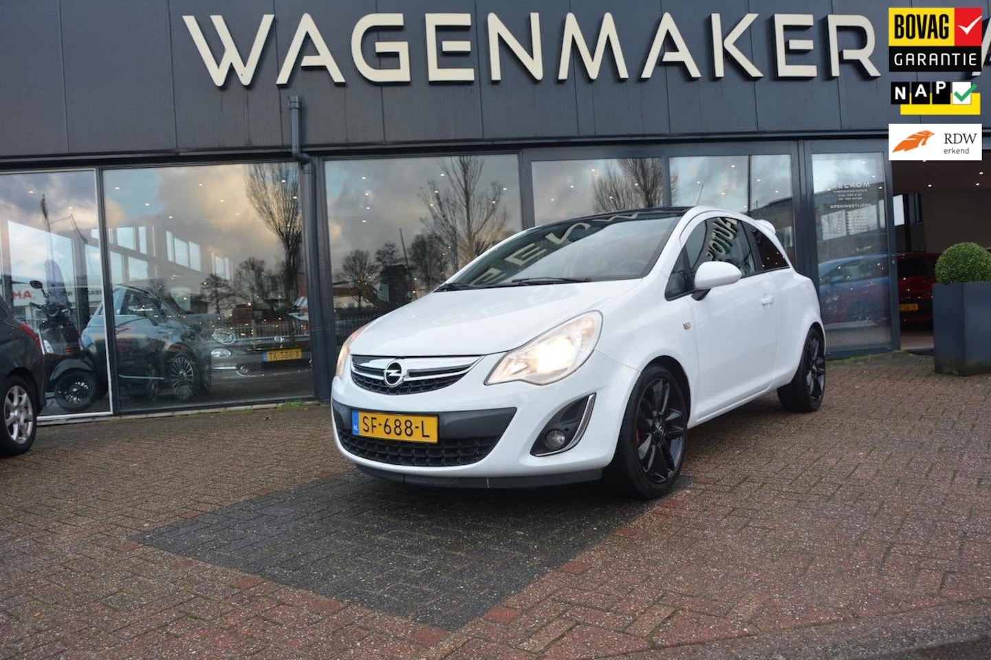 Opel Corsa - 1.4-16V Airco|Elekrische pakket|mooie AUTO! - AutoWereld.nl
