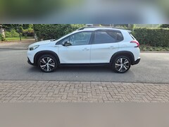 Peugeot 2008 - 1.2 Pure Tech GT Line*navigatie*camera*ECC*cruise*lichtmetaal