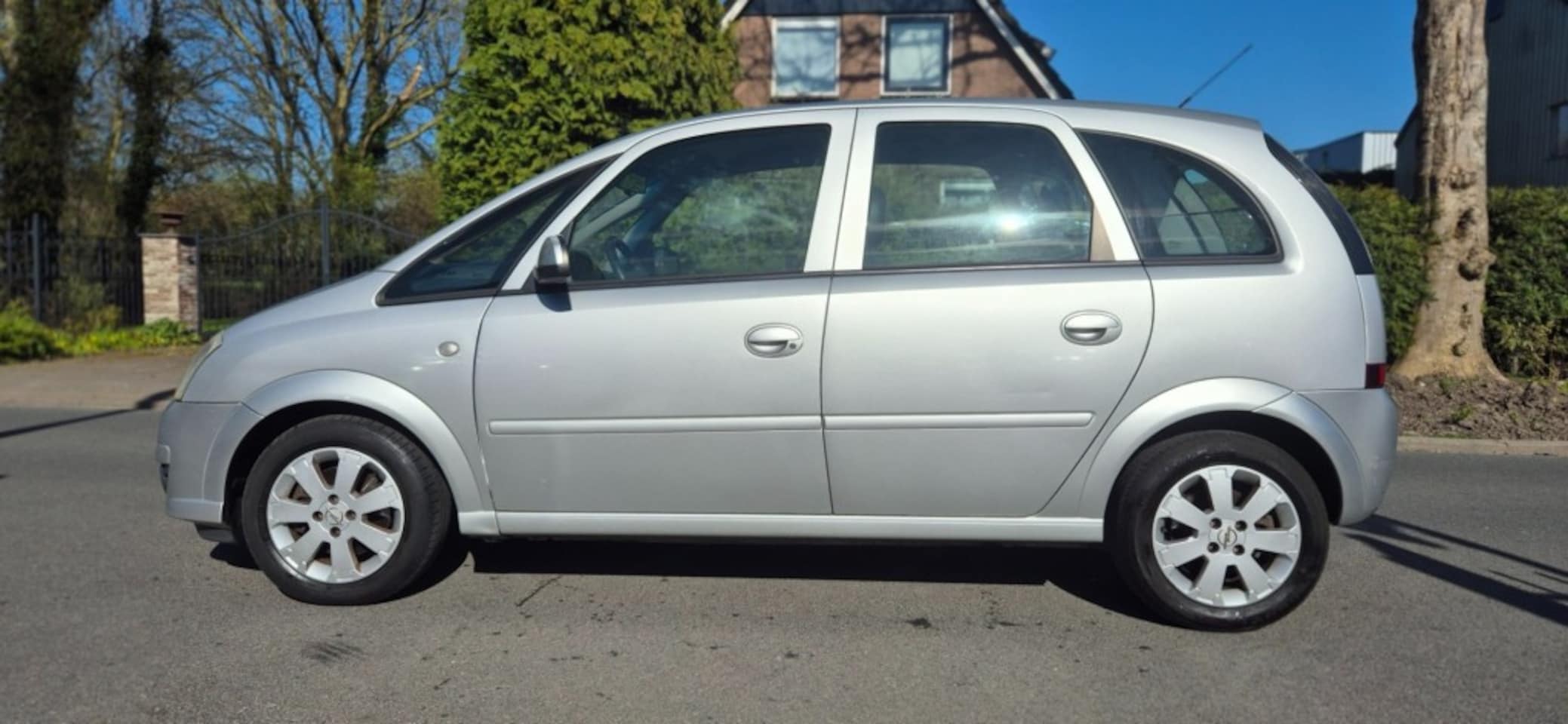 Opel Meriva - 1.6-16V Temptation*automaat*Airco*cruise*lichtmetaal*NAP* - AutoWereld.nl