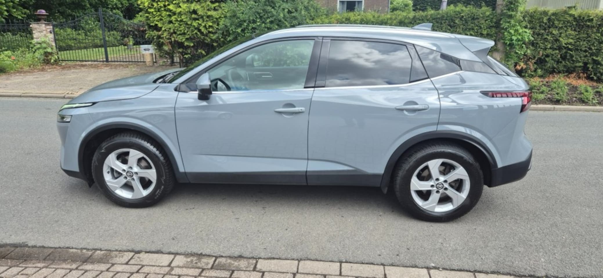 Nissan Qashqai - 1.3 MHEV*XTronic*4WD*Business Disingn*automaat*158pk - AutoWereld.nl