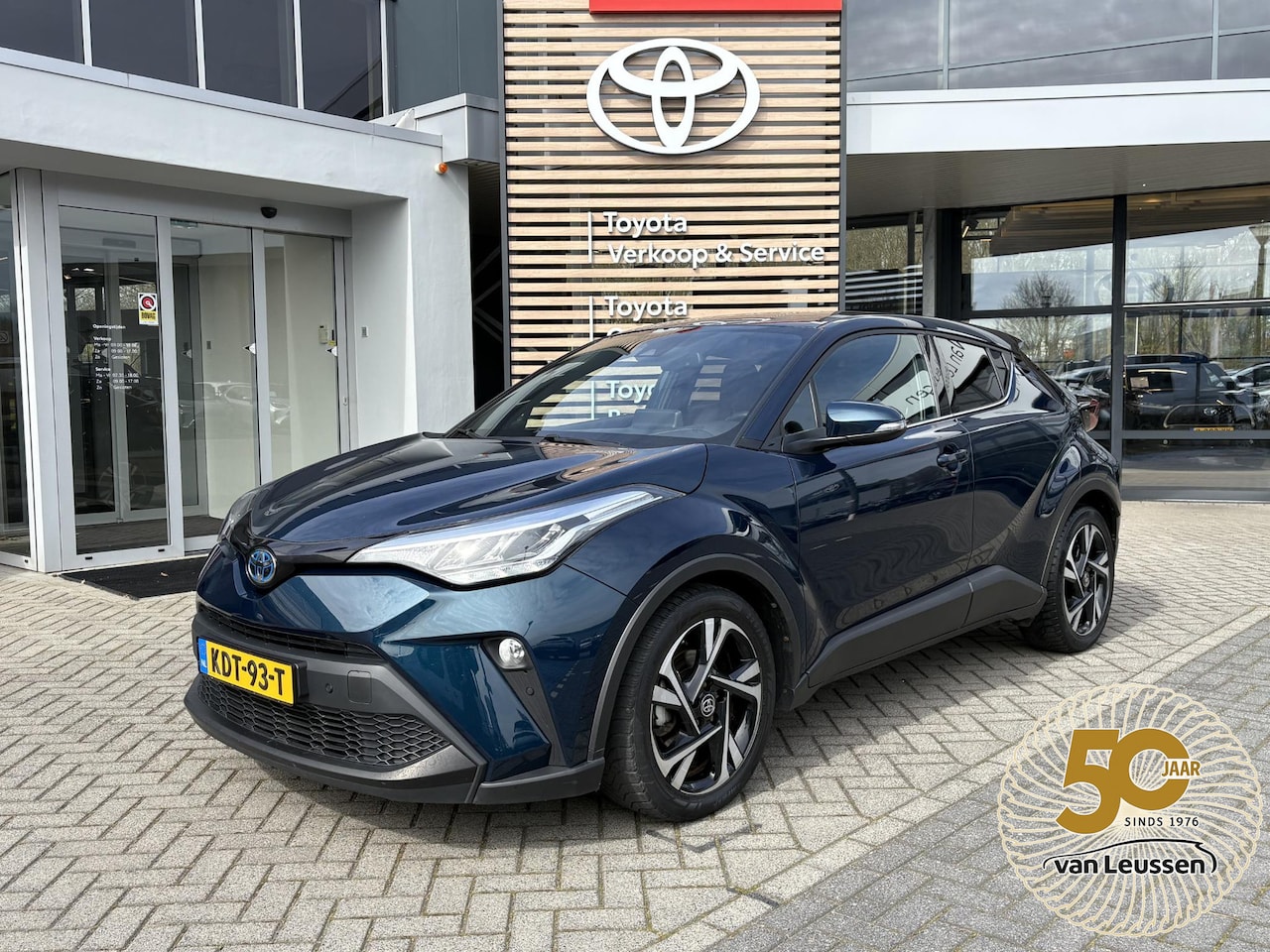 Toyota C-HR - 1.8 HYBRID DYNAMIC PARK-SENSOREN STOELVERW BLINDSPOT APPLE/ANDROID AD-CRUISE LM-VELGEN KEY - AutoWereld.nl