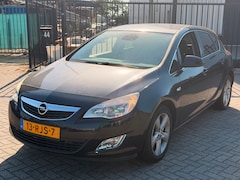 Opel Astra - 1.4 Turbo Edition Clima Lees Tekst