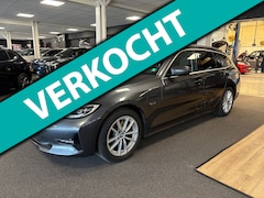 BMW 3-serie Touring - 320e Business Edition Plus, leer, navi, trekhaak, orig ned , dealer onderhouden
