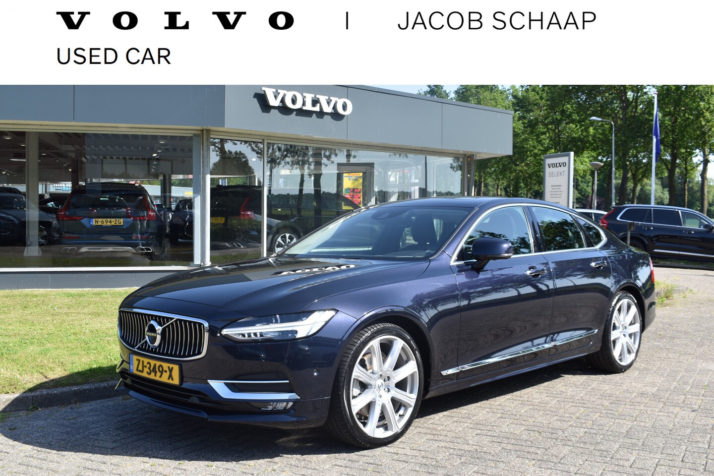 Volvo S90 - T4 190PK Business Luxury + | Trekhaak | BLIS | 360 Camera | Stoel Verwarm. V+A | Pano | - AutoWereld.nl