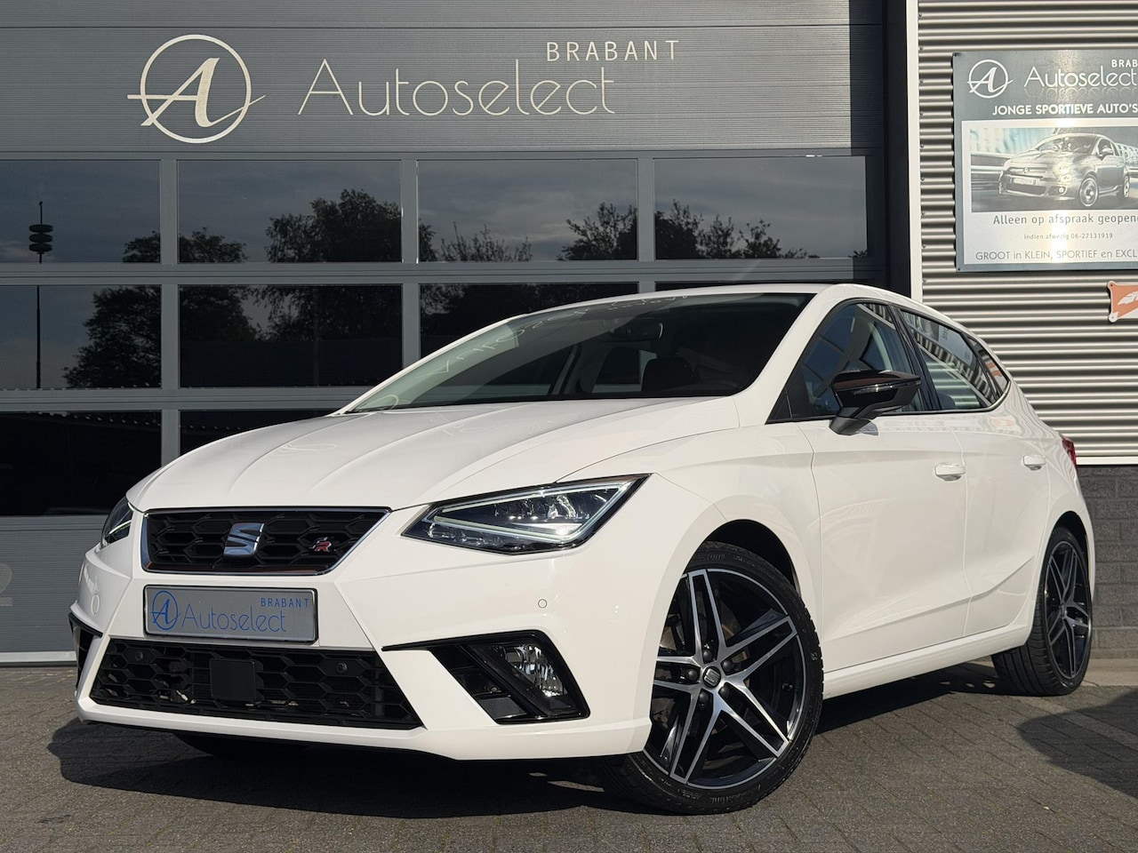 SEAT Ibiza - 1.0 TSI FR CarPlay | Camera | Eerste eigenaar - AutoWereld.nl