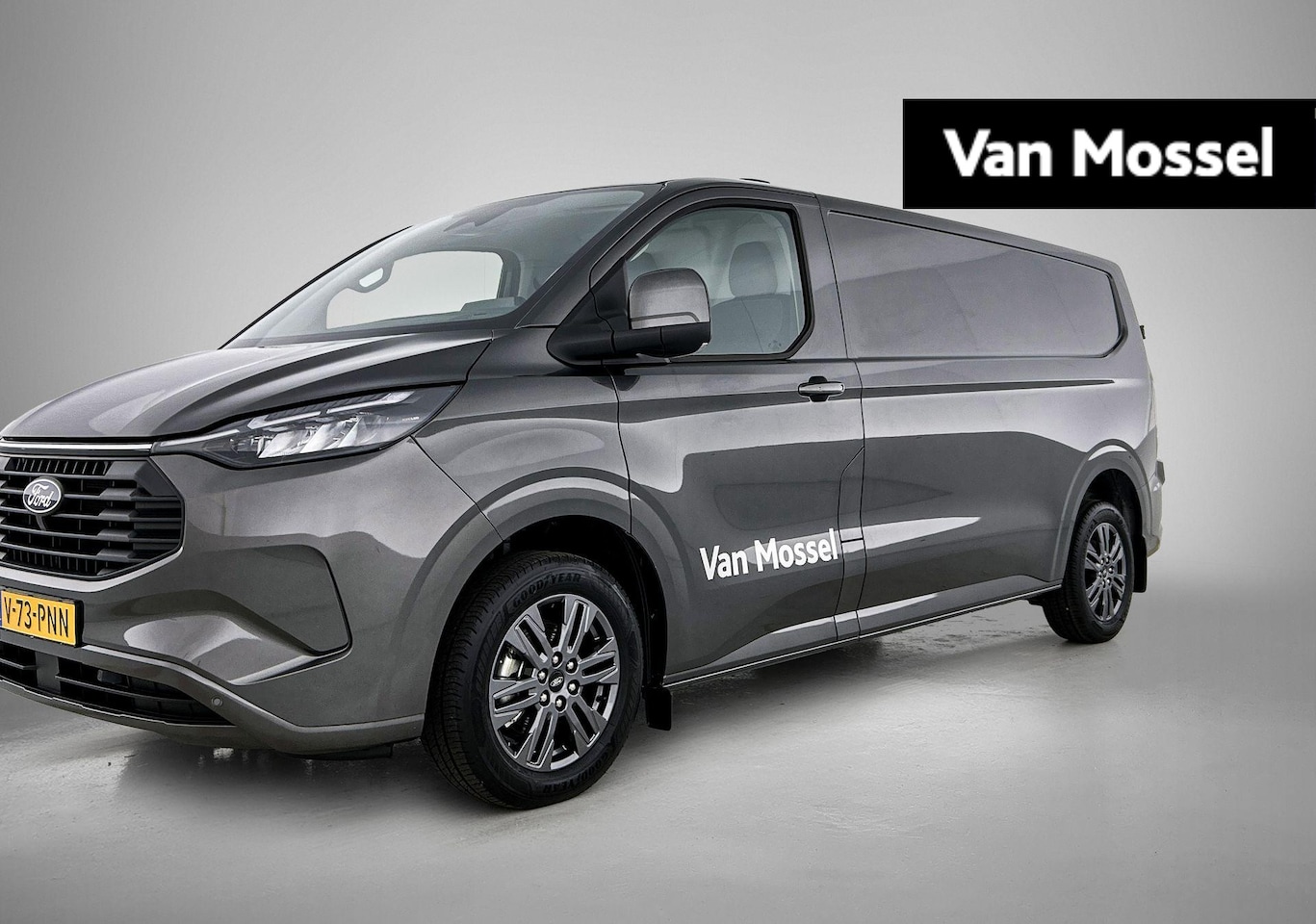 Ford Transit Custom - 320 2.5 PHEV L2H1 Limited | Trekhaak Wegklapbaar | 17'' LM Velgen | Adapt. Cruise Control - AutoWereld.nl