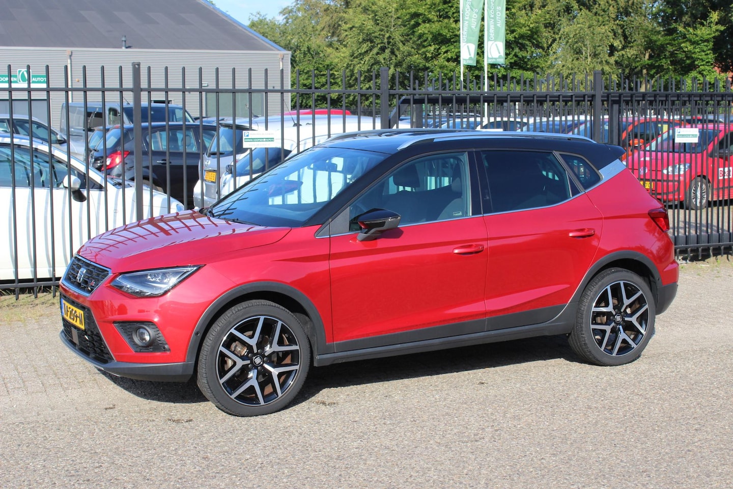 SEAT Arona - 1.0 TSI FR Business Intense 1.0 TSI FR Business Intense, Trekhaak! - AutoWereld.nl