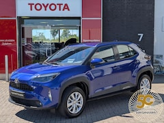 Toyota Yaris Cross - 1.5 Hybrid 115 Active COMFORT PACK THUISKOMER STOEL- STUUR- EN VOORRUITVERWARMING PDC V+A