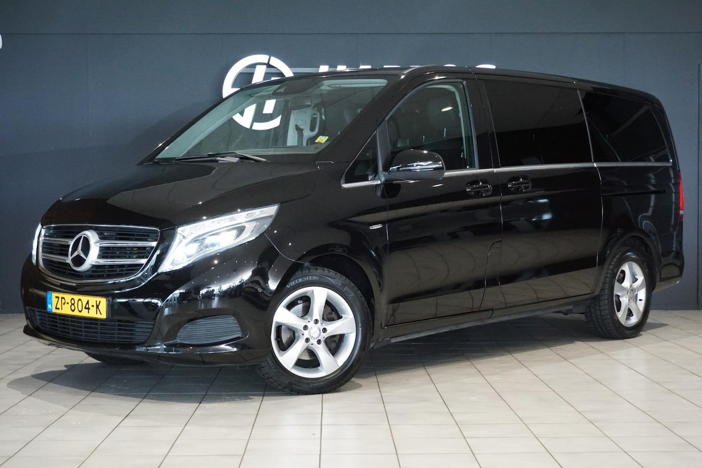 Mercedes-Benz V-klasse - 220d Lang Avantgarde 8 pers + CAMERA / LEDER / DODEHOEK - AutoWereld.nl