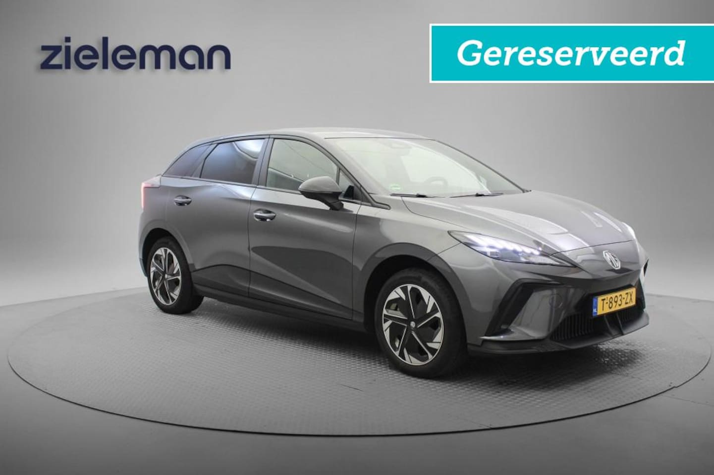 MG MG4 - Long Range Comfort 64 kWh Fase 3 - WLTP 450 KM, Carplay, Cruise, SOH - AutoWereld.nl