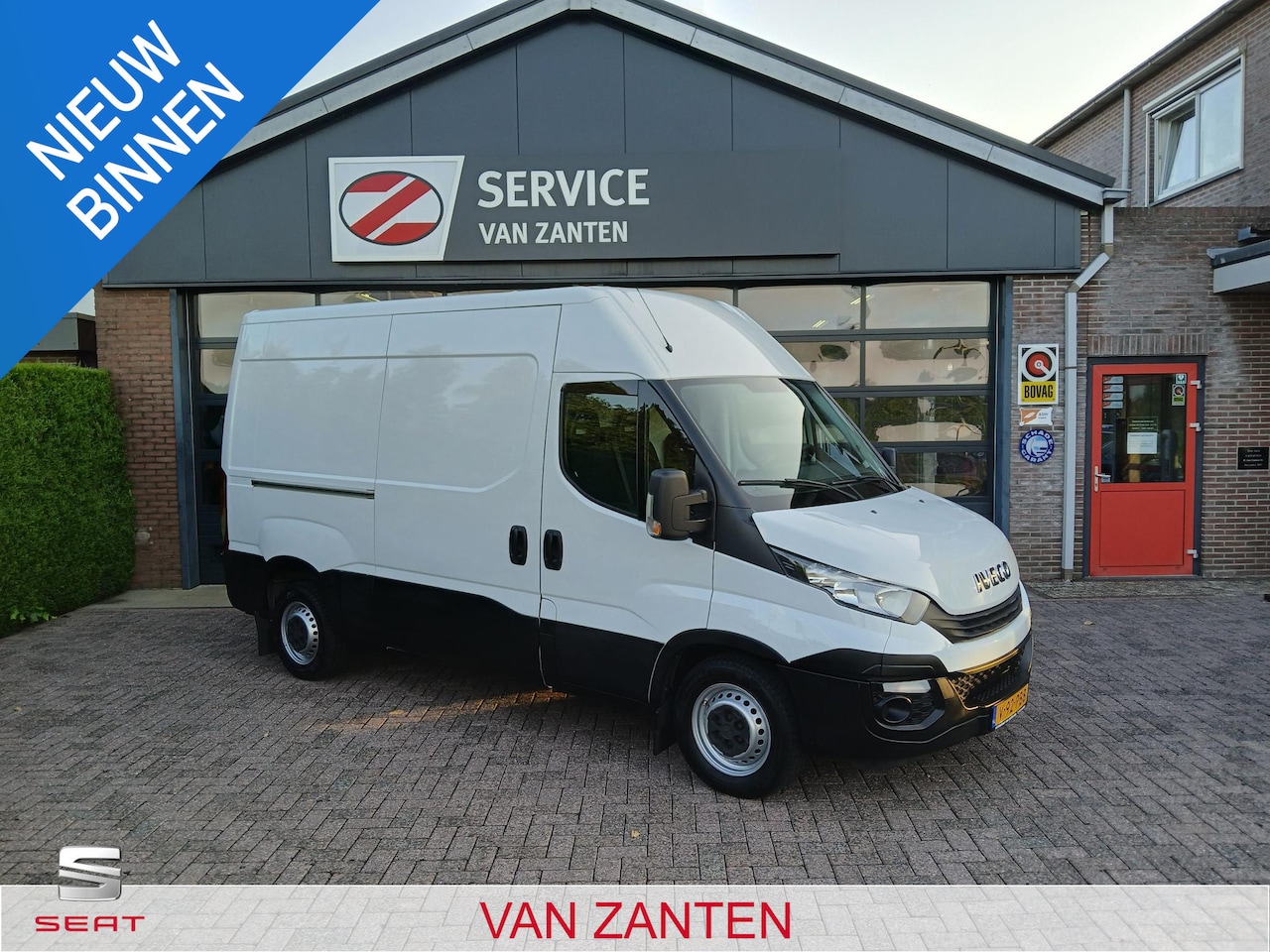 Iveco Daily - 35S14V 2.3 (140PK) L2 H2 + Trekhaak - AutoWereld.nl