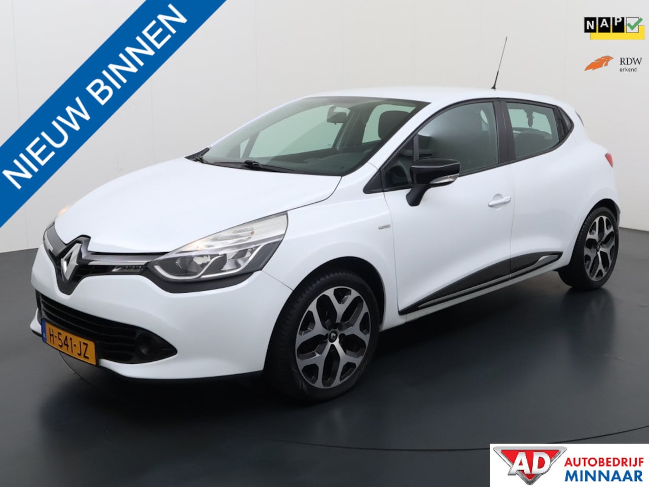 Renault Clio - 1.2 Collection 1.2 Collection - AutoWereld.nl
