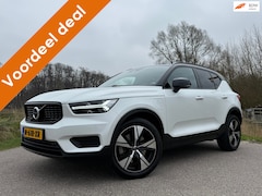 Volvo XC40 - 1.5 T4 Recharge R-Design Automaat / Panoramadak / Leder-Alcantara / Camera / Navi / 19" Ve