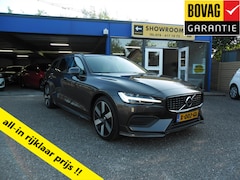 Volvo V60 - 2.0 B3 Hybrid Essential Edition Automaat Nav Leder 19"Lmv Ecc Camera Pdc Privacyglas Rijkl