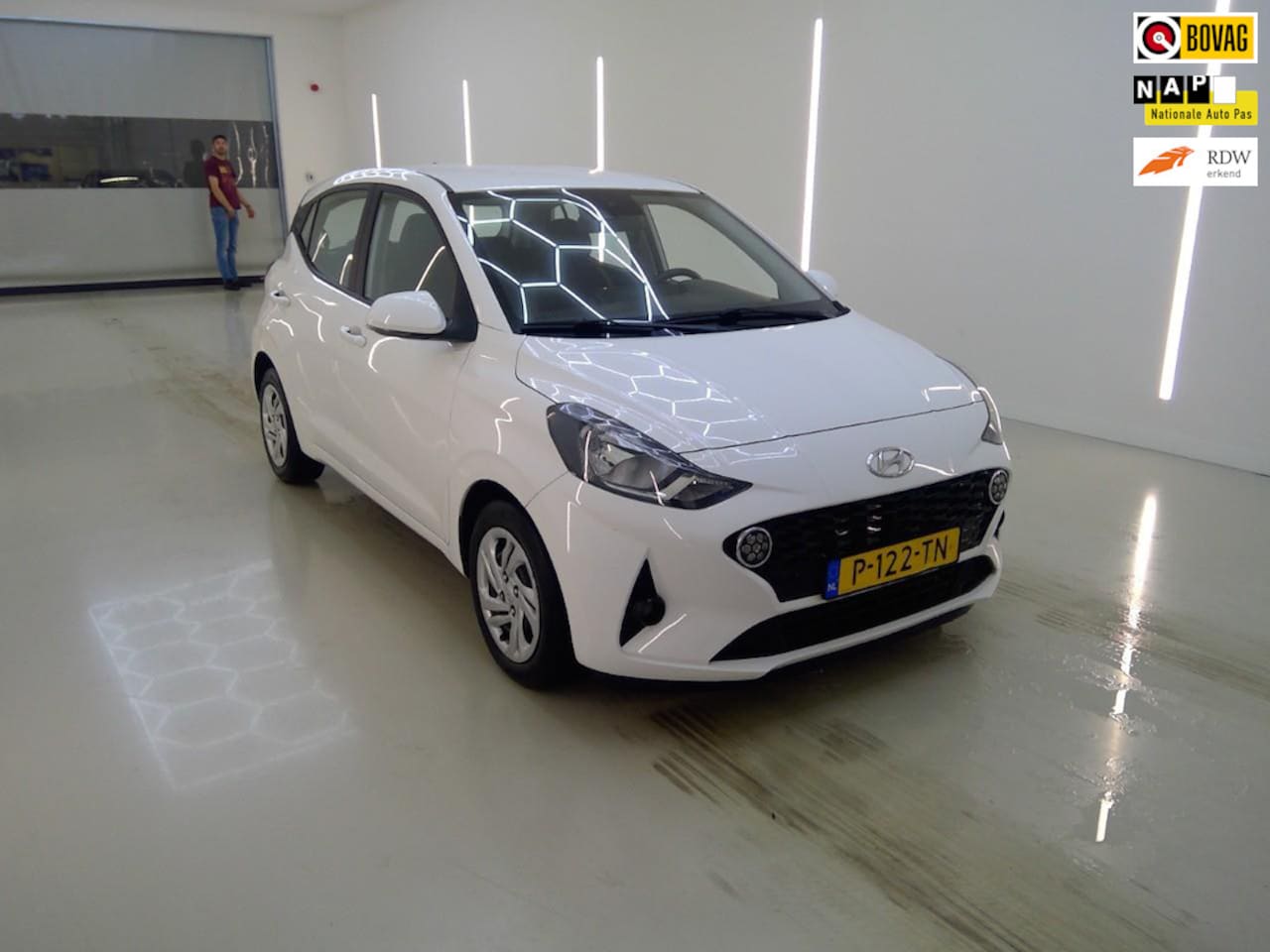 Hyundai i10 - 1.0 Comfort+airco+cruise-control+apple-care-Play+groot-scherm = TOP !! - AutoWereld.nl