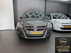 Volkswagen Tiguan - 2.0 TSI Track&Field 4Motion