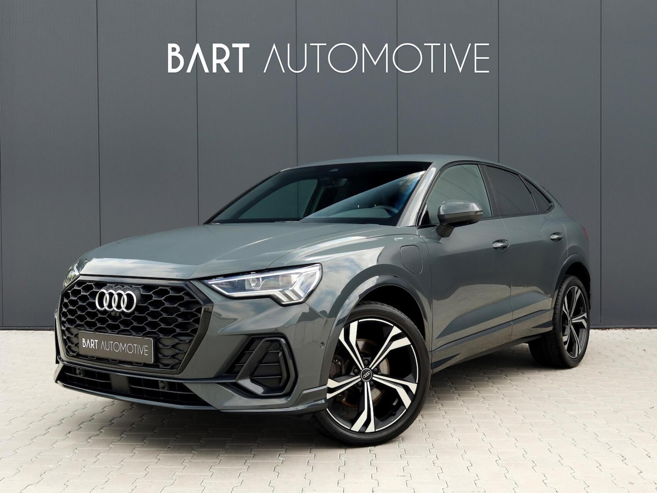 Audi Q3 Sportback - 45 TFSI e 245PK S-Line|ACC|360° Camera|Matrix|Trekhaak|Ambiance - AutoWereld.nl