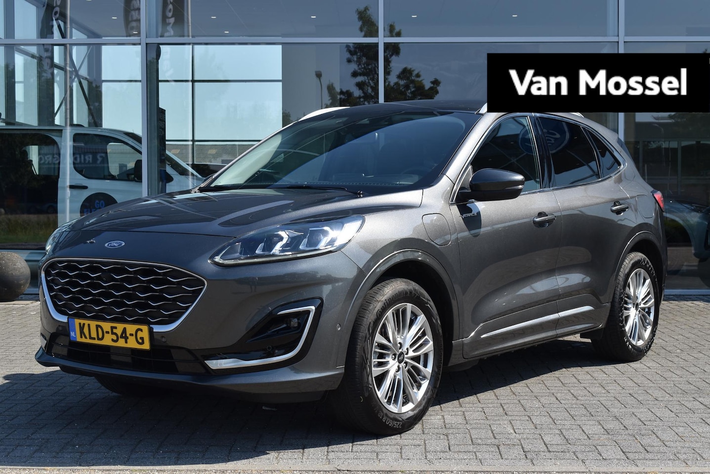 Ford Kuga - 2.5 PHEV Vignale | Elektrisch Wegklapbare Trekhaak | Climate Control | Adpatieve Cruise Co - AutoWereld.nl