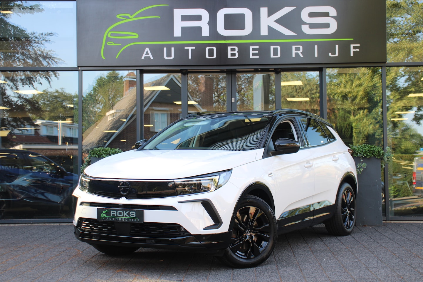 Opel Grandland - 1.6 Turbo Plug-In Hybrid GS Line Navi/Camera/Keyless/H-leder/18Inch - AutoWereld.nl
