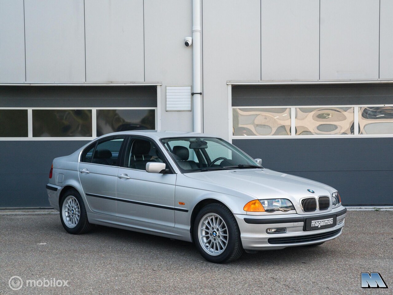 BMW 3-serie - 320i Executive 320i Executive - AutoWereld.nl