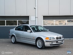 BMW 3-serie - 320i Executive