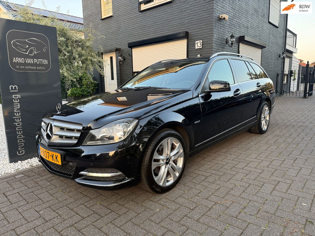 Mercedes-Benz C-klasse Estate - 180 Avantgarde /Trekhaak /Airco - AutoWereld.nl