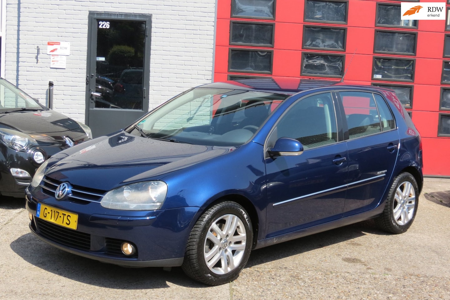 Volkswagen Golf - 1.4 Easyline 1.4 Easyline , Airco , 5 Deurs , LM Velg - AutoWereld.nl