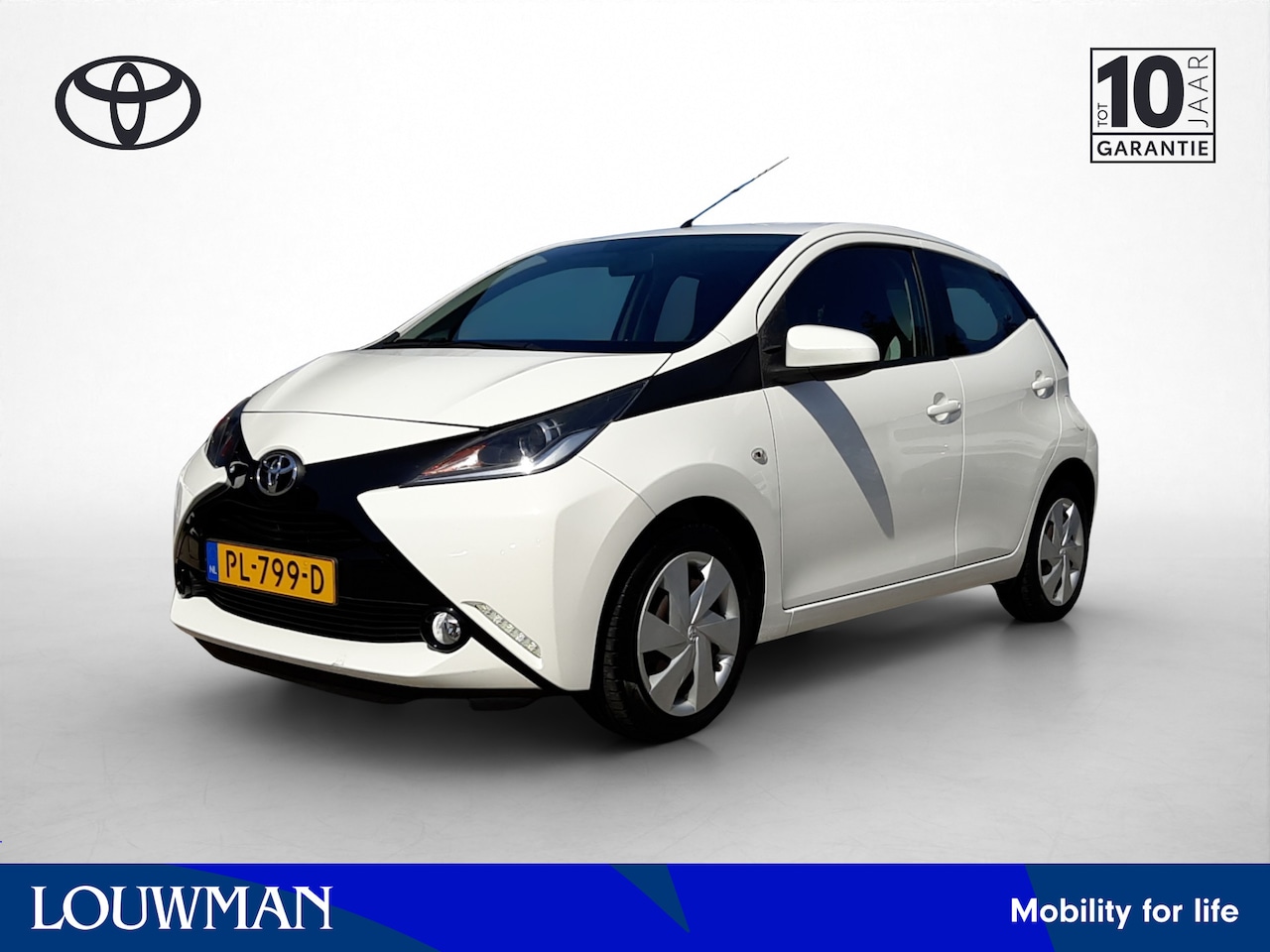 Toyota Aygo - 1.0 VVT-i x-play | Airco | Camera | - AutoWereld.nl