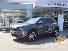 Toyota Yaris Cross - 1.5 HYBRID DYNAMIC NL-AUTO LAGE KM-STAND KEYLESS AD-CRUISE APPLE/ANDROID CLIMA CAMERA