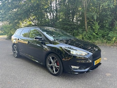 Ford Focus Wagon - 1.5 Titanium | ST-Line | Aut. | Camera | APK 11-'26