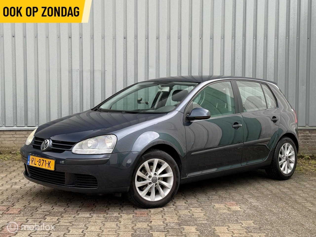 Volkswagen Golf - 1.6 FSI Comfortline 1.6 FSI Comfortline - AutoWereld.nl