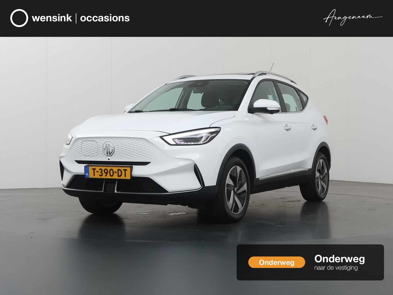 MG ZS - EV Long Range Luxury 70 kWh | Trekhaak | Panoramadak | 360° Camera | Cruise Control Adapti - AutoWereld.nl