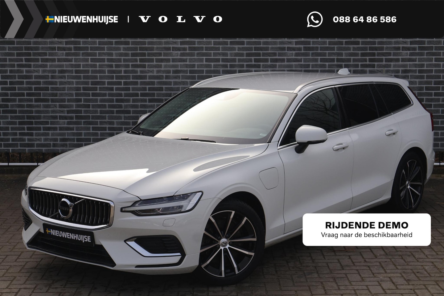 Volvo V60 - 2.0 T6 Recharge AWD Inscription Expression | Plug-in Hybrid (PHEV) | SoH 88% | Navigatie | - AutoWereld.nl
