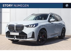 BMW X3 - 30e xDrive M Sport Automaat / Panoramadak / Trekhaak / Sportstoelen / Stoelventilatie / Co