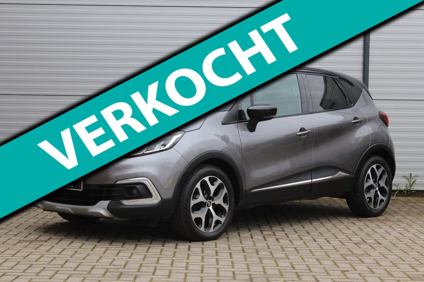 Renault Captur - 1.3 TCe Intens Trekhaak/LED/Automaat - AutoWereld.nl
