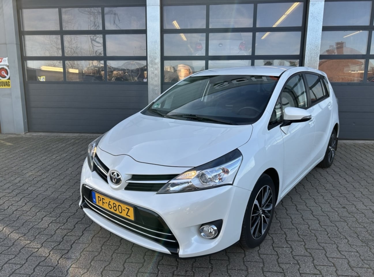 Toyota Verso - 1.8 VVT-i 147pk Aut (5P) Dynamic - AutoWereld.nl