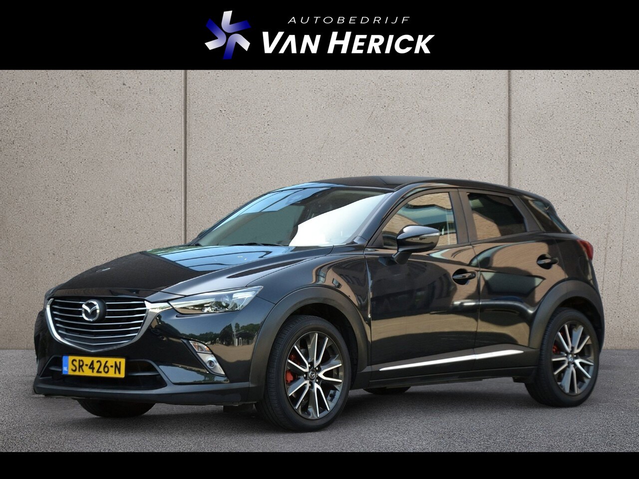 Mazda CX-3 - 2.0 SkyActiv-G 120 GT-M | Achteruitrijcamera | Trekhaak | Head-up - AutoWereld.nl