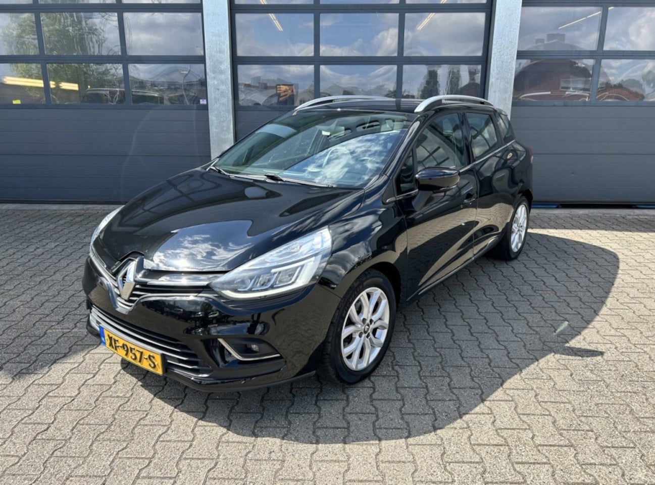 Renault Clio Estate - Energy TCe 90pk S&S Intens - AutoWereld.nl
